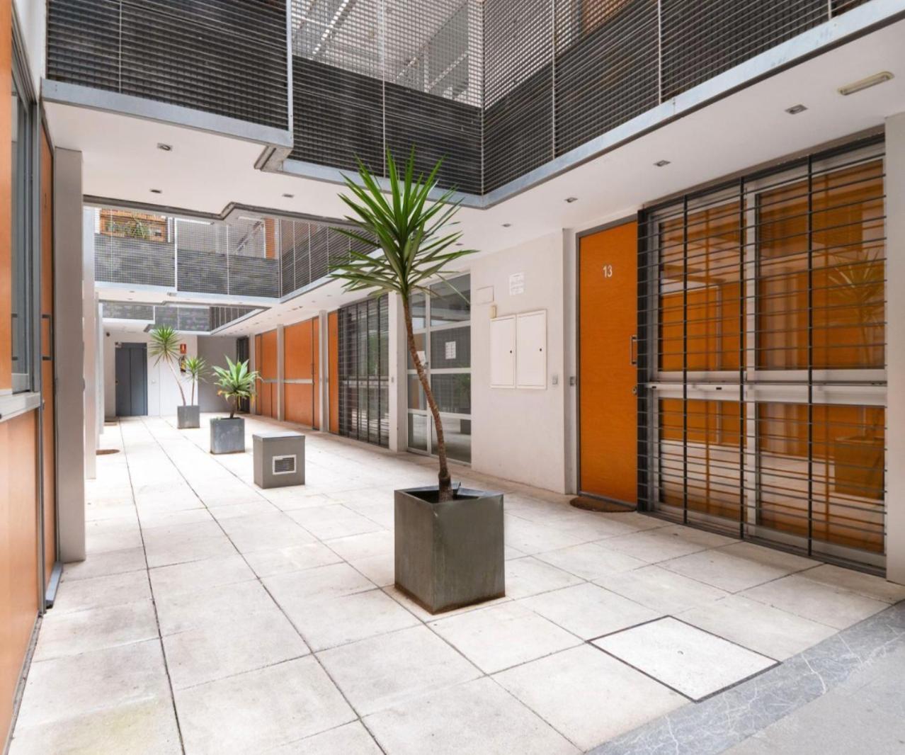 Trinidad Con Parking By Dossan Apartment Malaga Luaran gambar