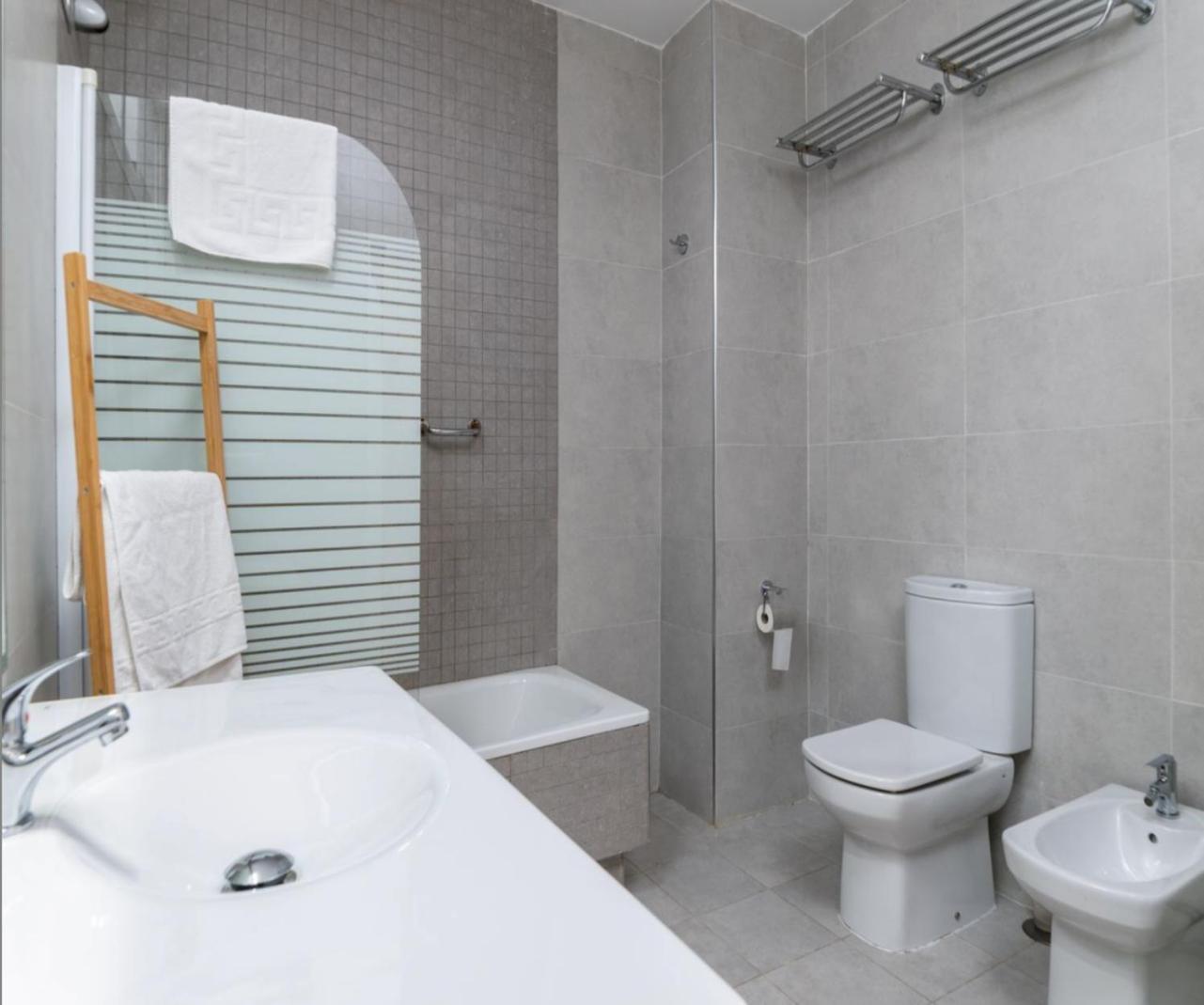 Trinidad Con Parking By Dossan Apartment Malaga Luaran gambar